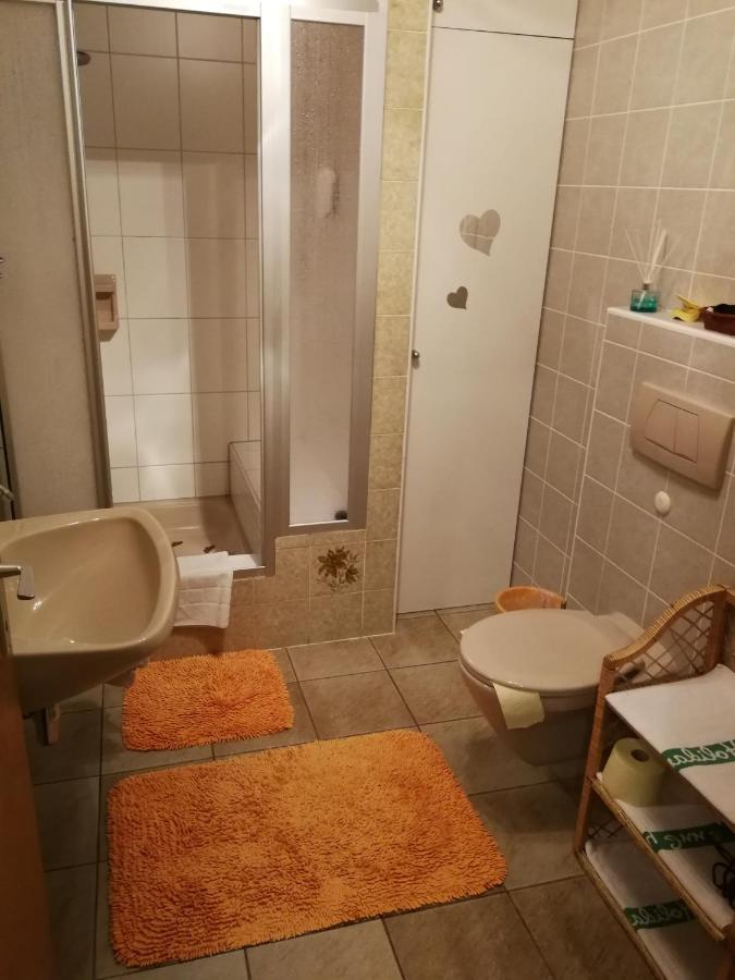 Haus Janschuetz Appartement Flattach Buitenkant foto