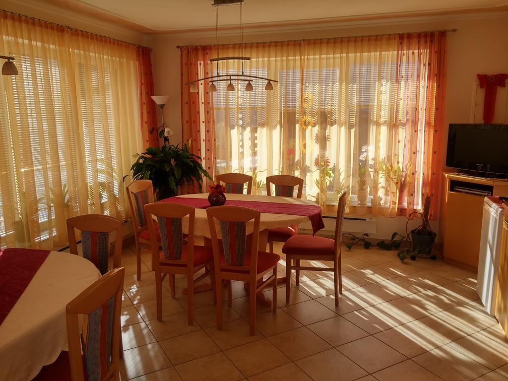 Haus Janschuetz Appartement Flattach Buitenkant foto